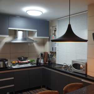 厨房吊灯橱柜欧式装修效果图