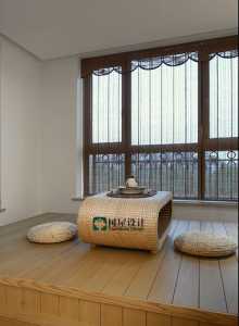 三居沙发背景墙现代窗帘装修效果图