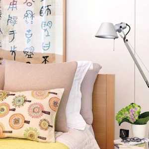 现代卧室壁橱装修效果图