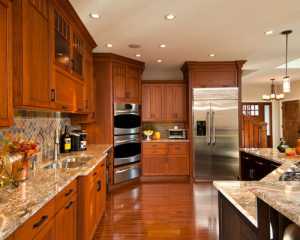 褐色橱柜厨房装修效果图