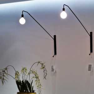 现代小两居简约餐厅灯具装修效果图