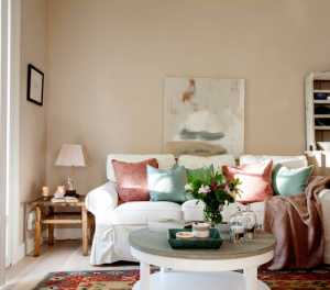 客厅家具现代抱枕客厅沙发装修效果图