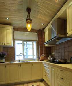 北欧复式楼厨房橱柜装修效果图