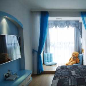 现代蓝色系起居室装修效果图