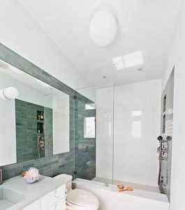 浴缸新房卫生间瓷砖化妆镜装修效果图