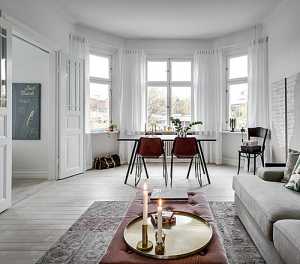 典雅秀丽型欧式别墅起居室装修效果图