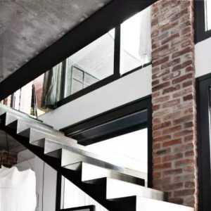 黑白木质楼梯装修效果图