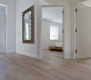 现代别墅洁白淡雅型起居室装修效果图