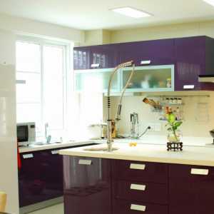 现代别墅整洁宽敞厨房装修效果图