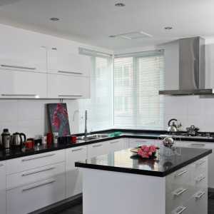 现代别墅厨房白色灯具装修效果图