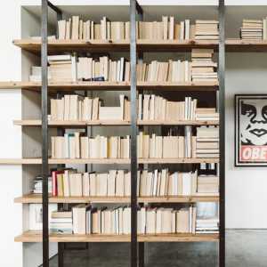现代时尚家庭书房装修效果图
