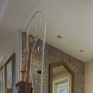 美式古典瓷砖长卫生间装修效果图