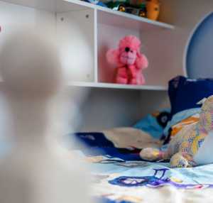 儿童房现代粉色简约装修效果图