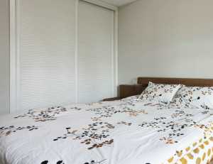 东南亚双人卧室家具窗帘装修效果图